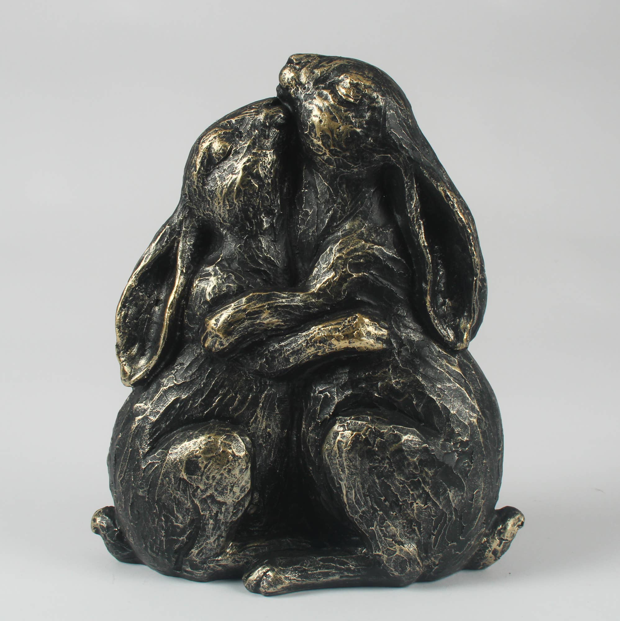 Rabbits Embracing Statue Originals International Ltd