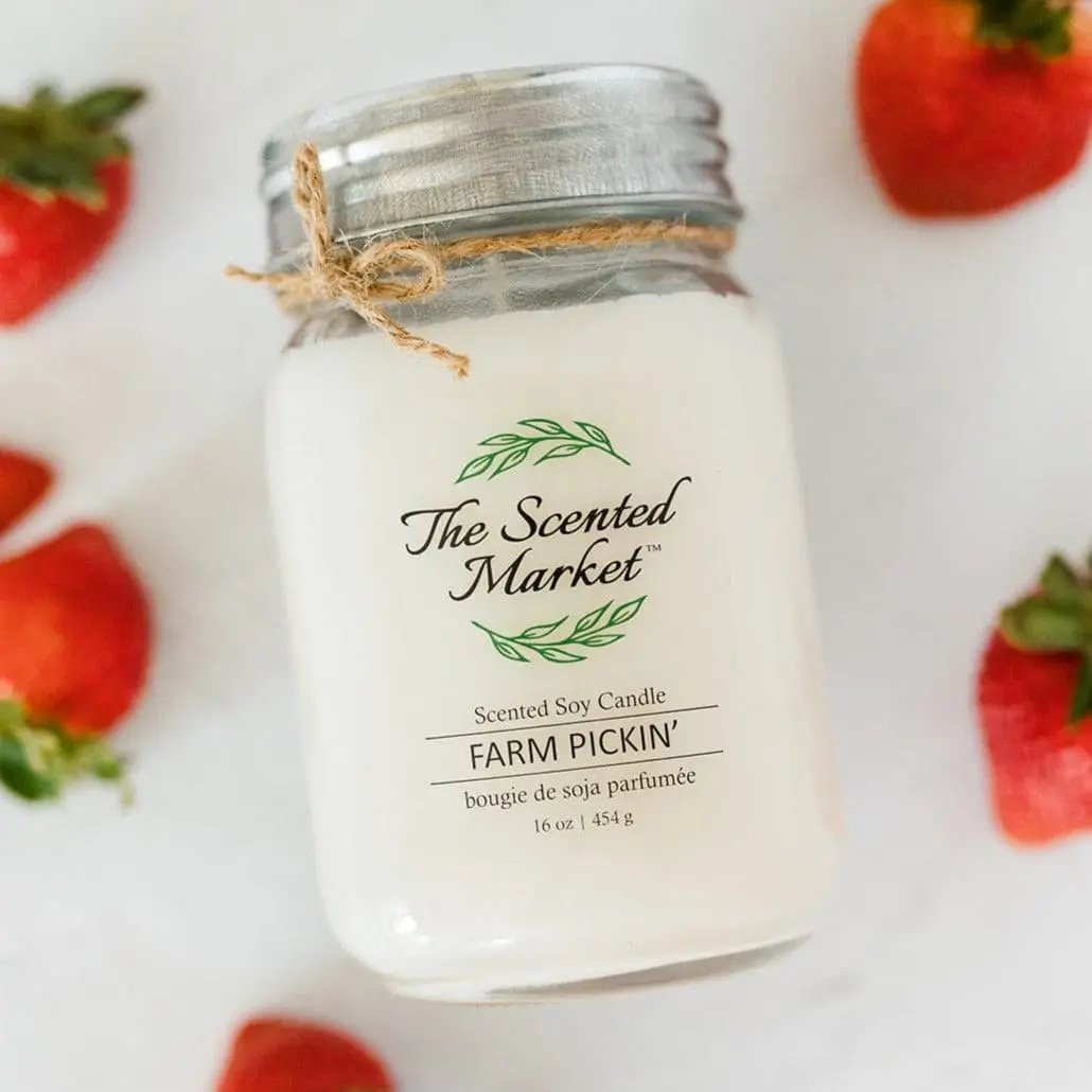 FARM PICKIN' Soy Wax Candle 453g The Scented Market