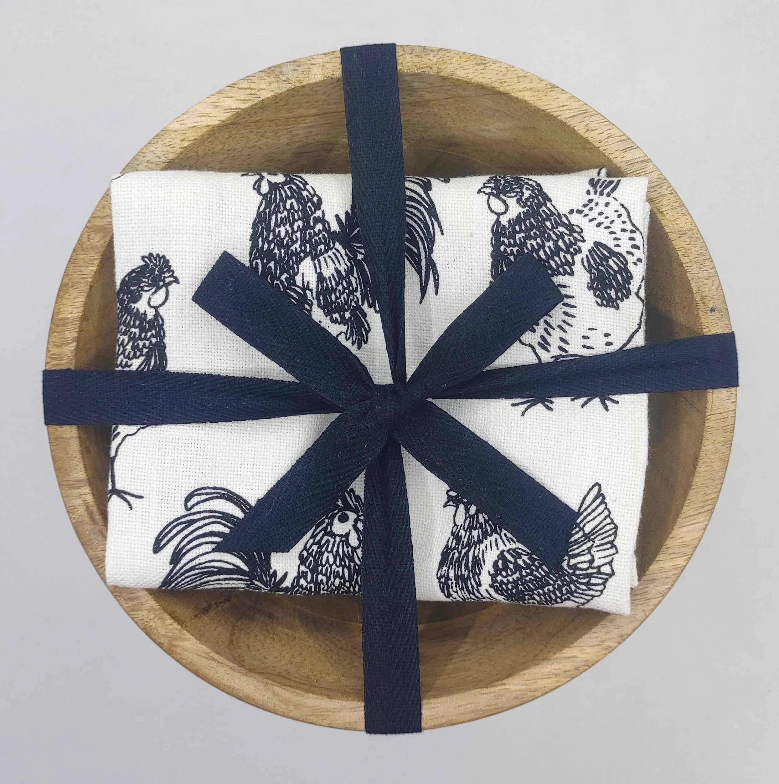 Gift Set – Natural Wooden Bowl with Set of 2 Rooster Kitchen Towels Rich Home Linens