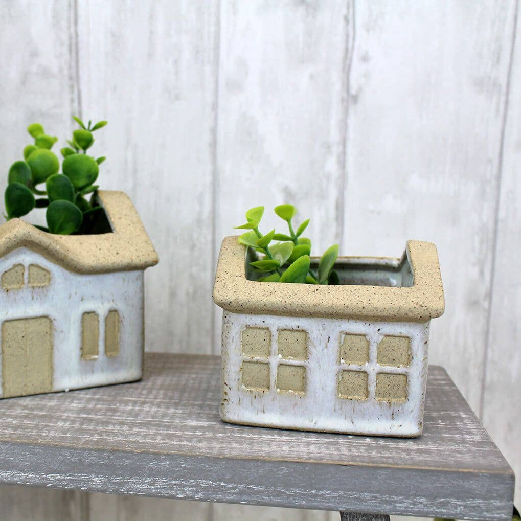 Rustic Stoneware House Planter With Natural Roof Langs