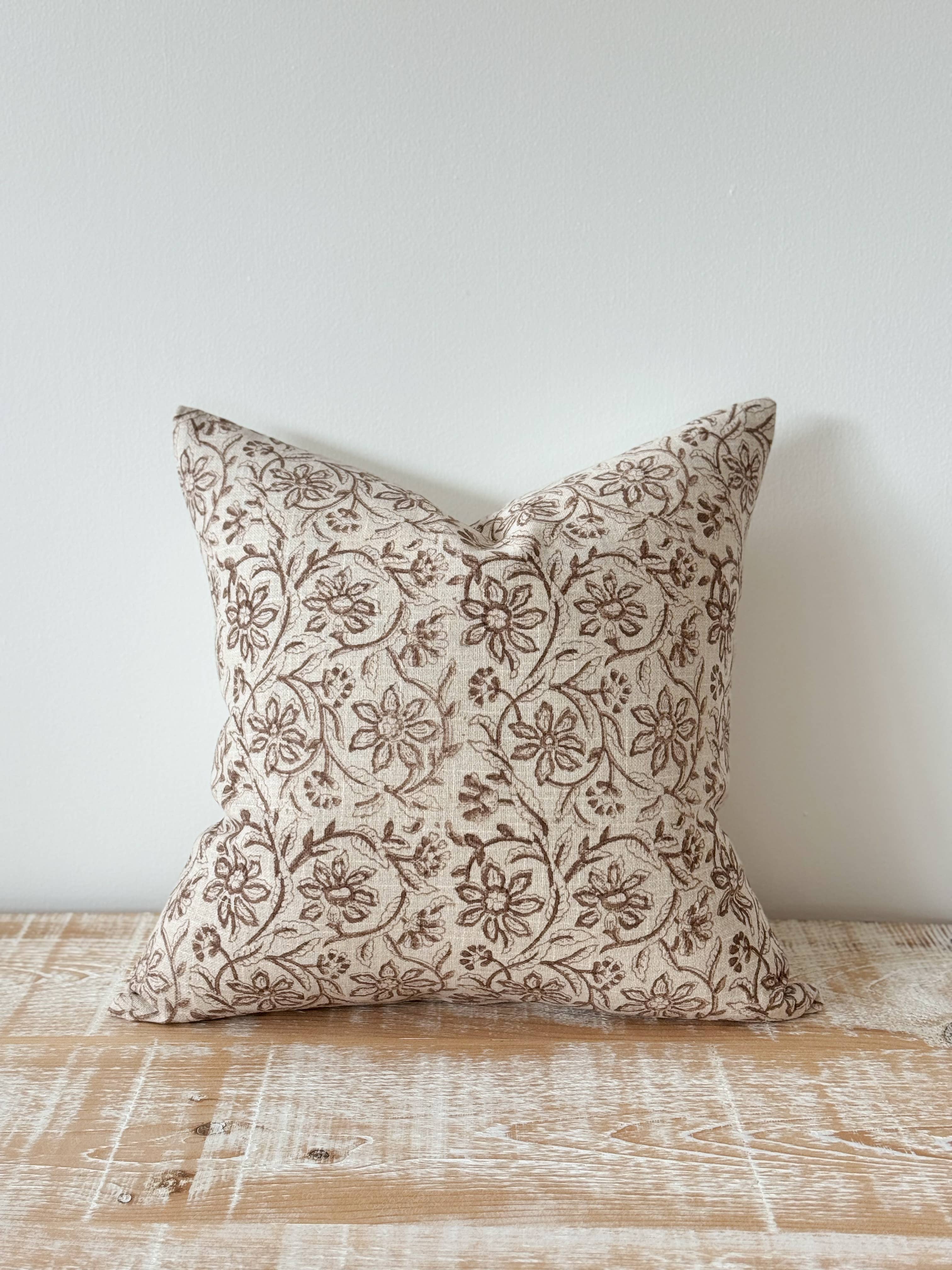 Ivy Brown Print Cushion Cover 100% Cotton – 45 × 45 cm Ellenvale Trade