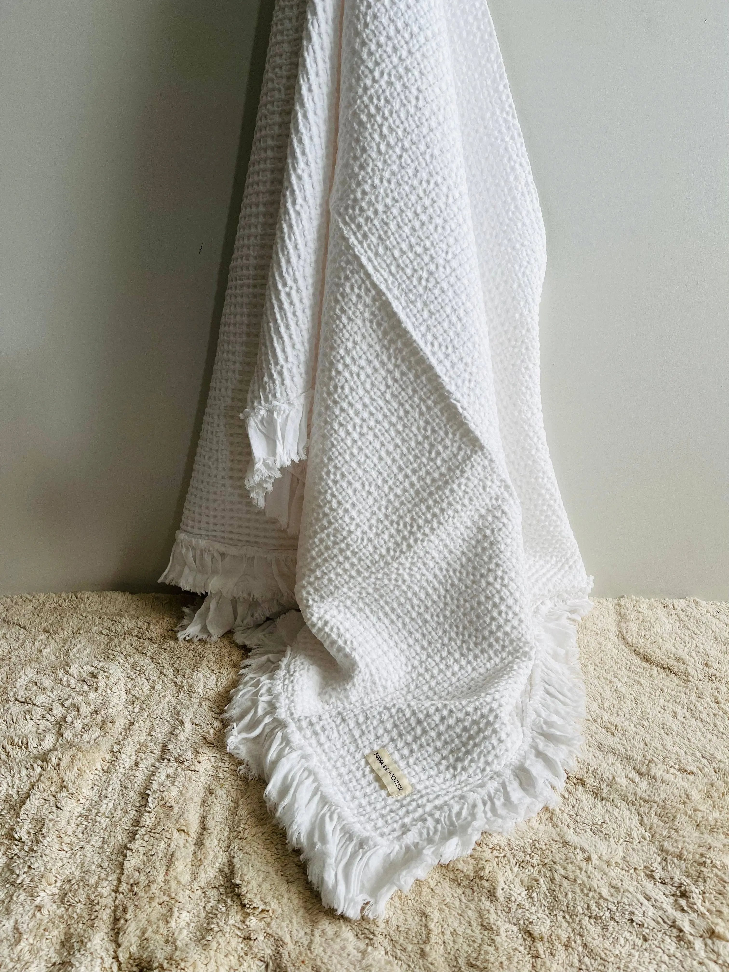 Organic Cotton Rustic Waffle Throw Blanket - White Mama and Tochter