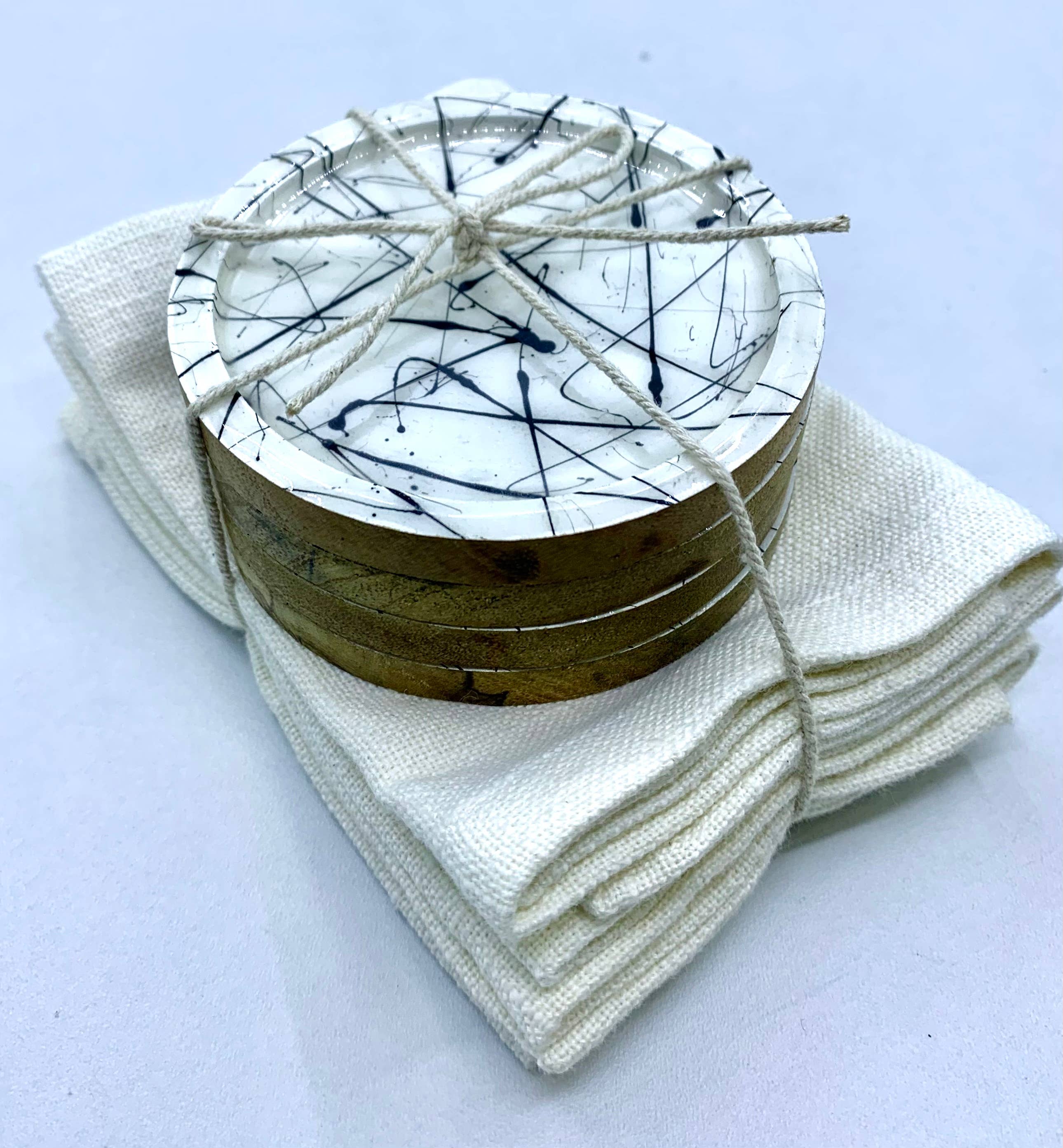 Gift Pack – Set of 4 Wooden Coasters & Cocktail Napkins Rich Home Linens