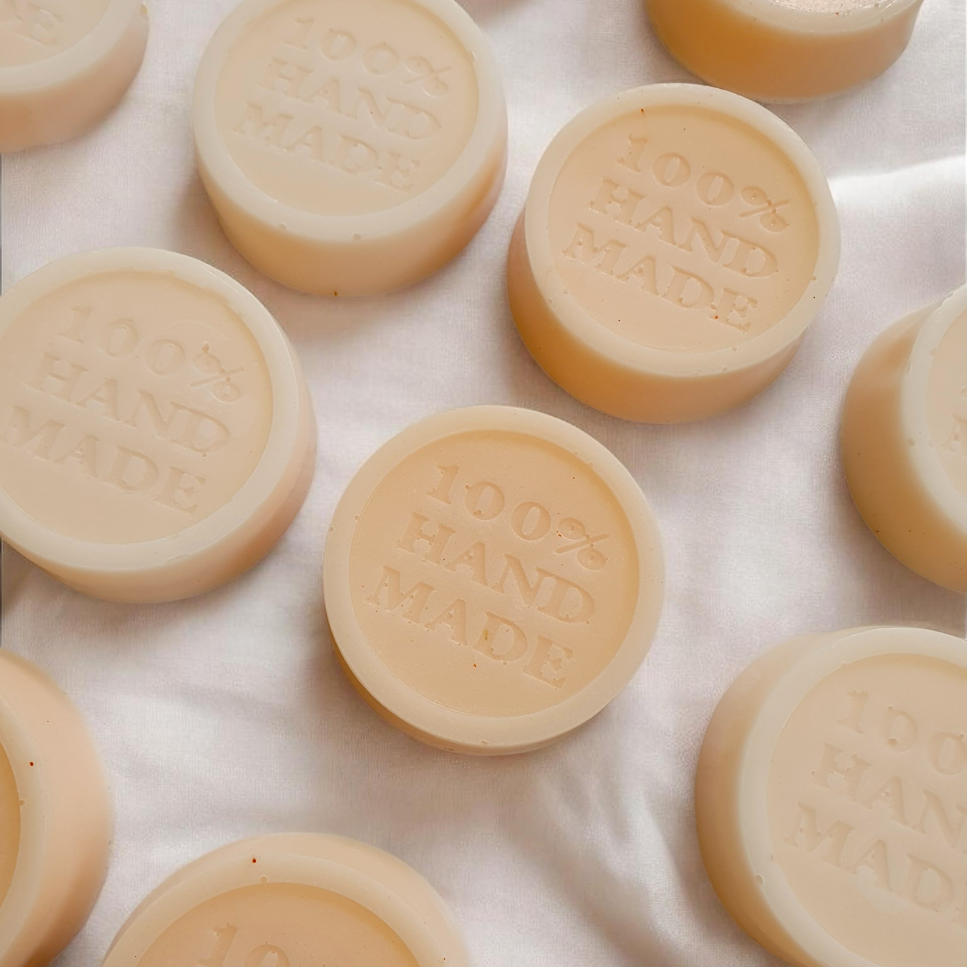 š Handmade Goatās Milk Soap Bar ā Small Gentle, Natural Skincare