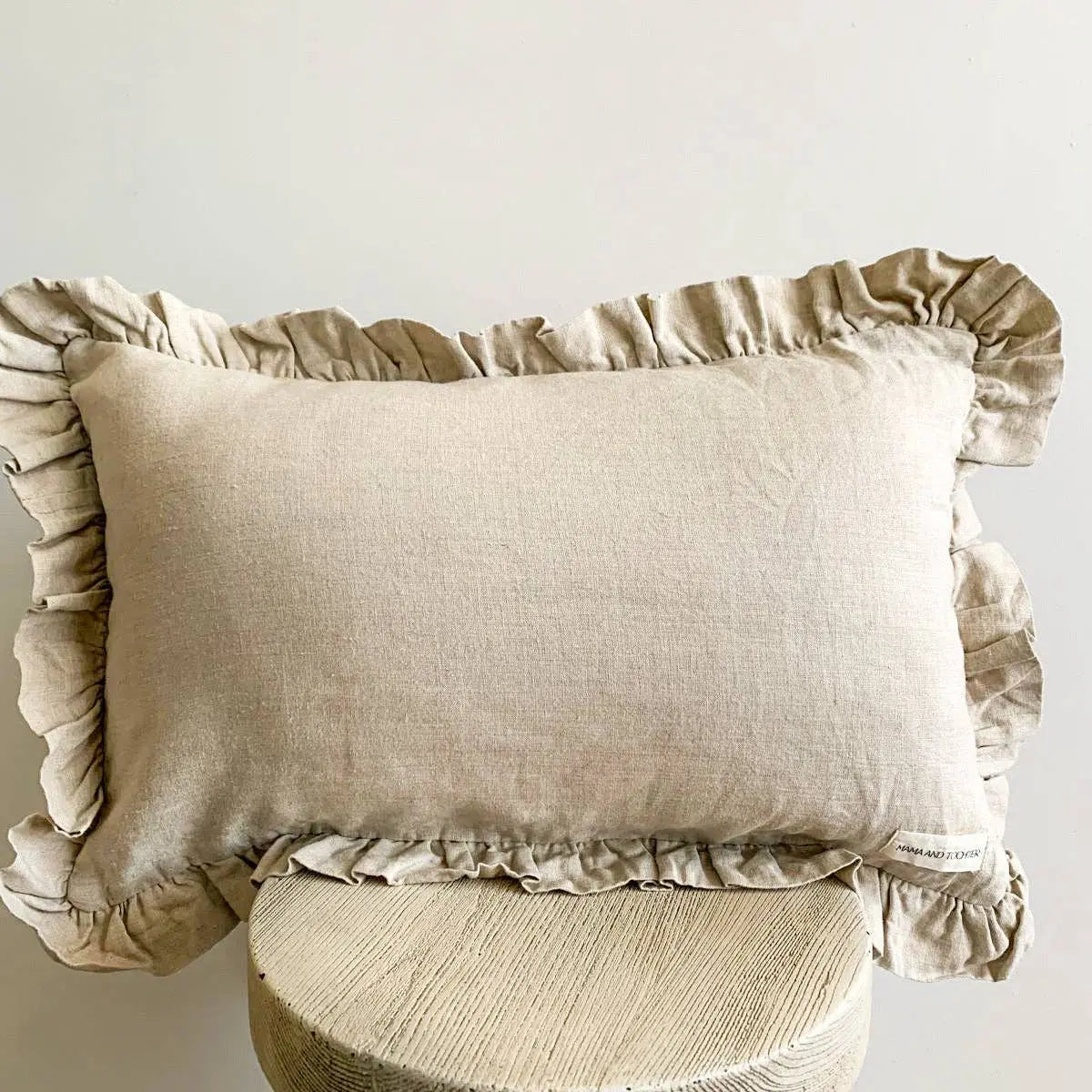 Pure French Linen Ruffle Lumbar Cushion - Natural Mama and Tochter