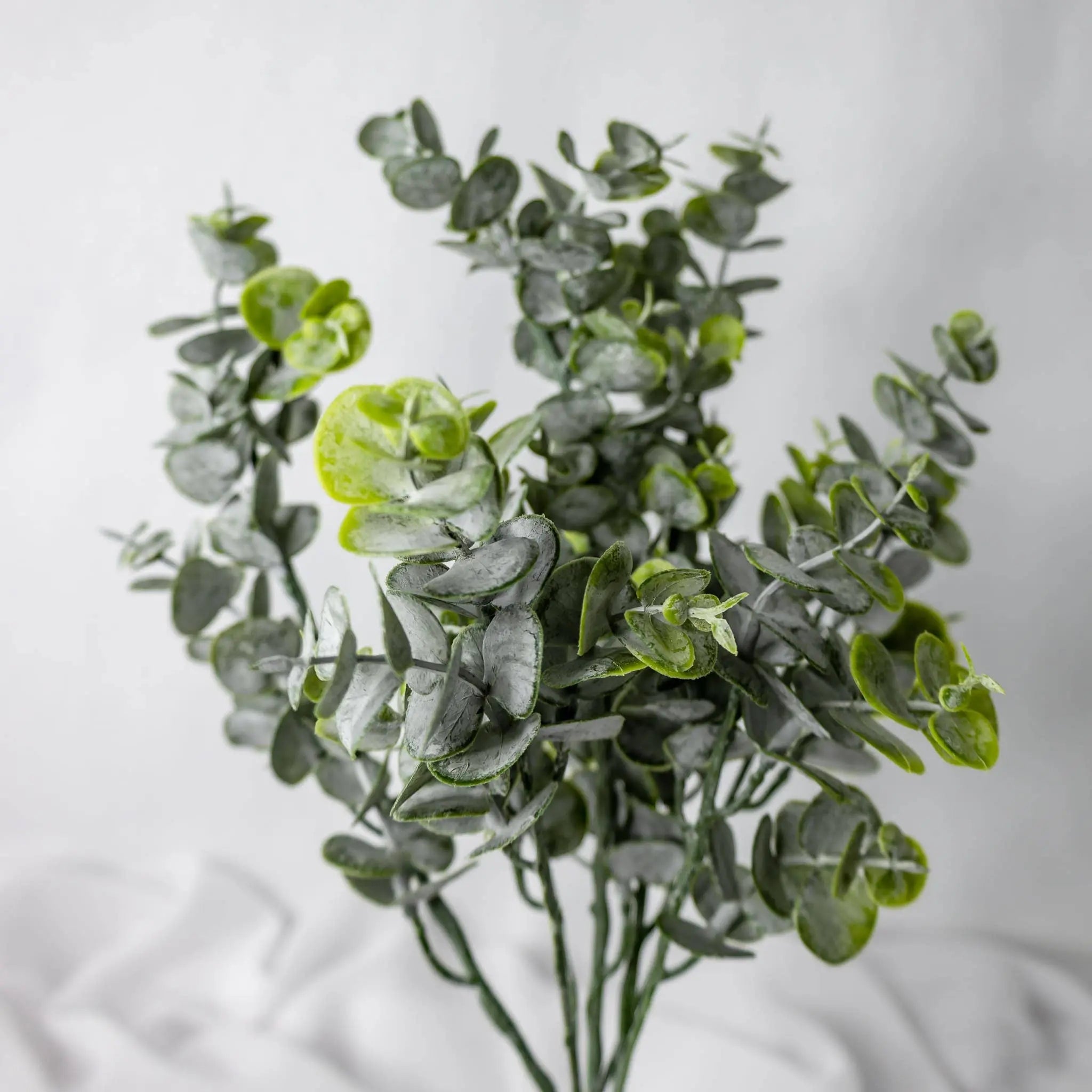 Short Spinning Gum Bunch - Realistic Artificial Flowers and Greenery: Single Stem Realistic Artificial Flowers