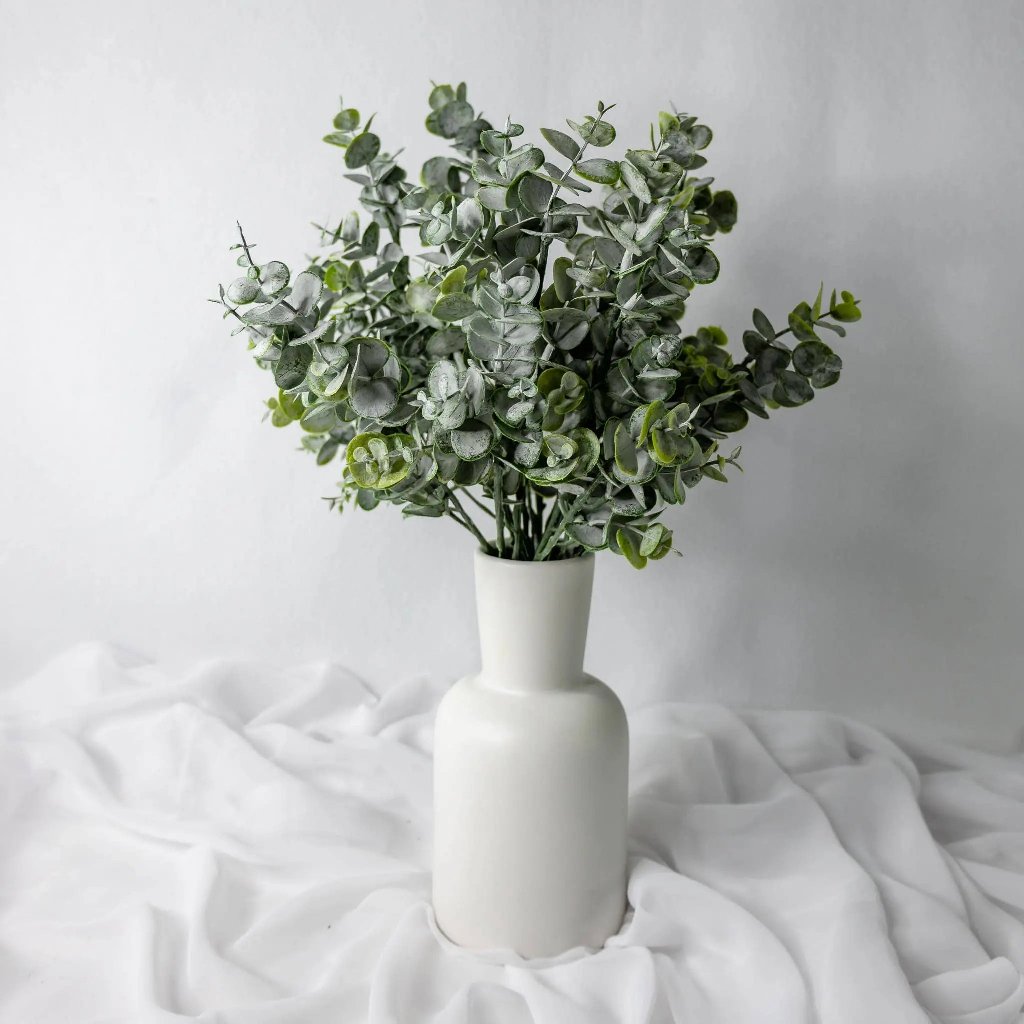Short Spinning Gum Bunch - Realistic Artificial Flowers and Greenery: Single Stem Realistic Artificial Flowers