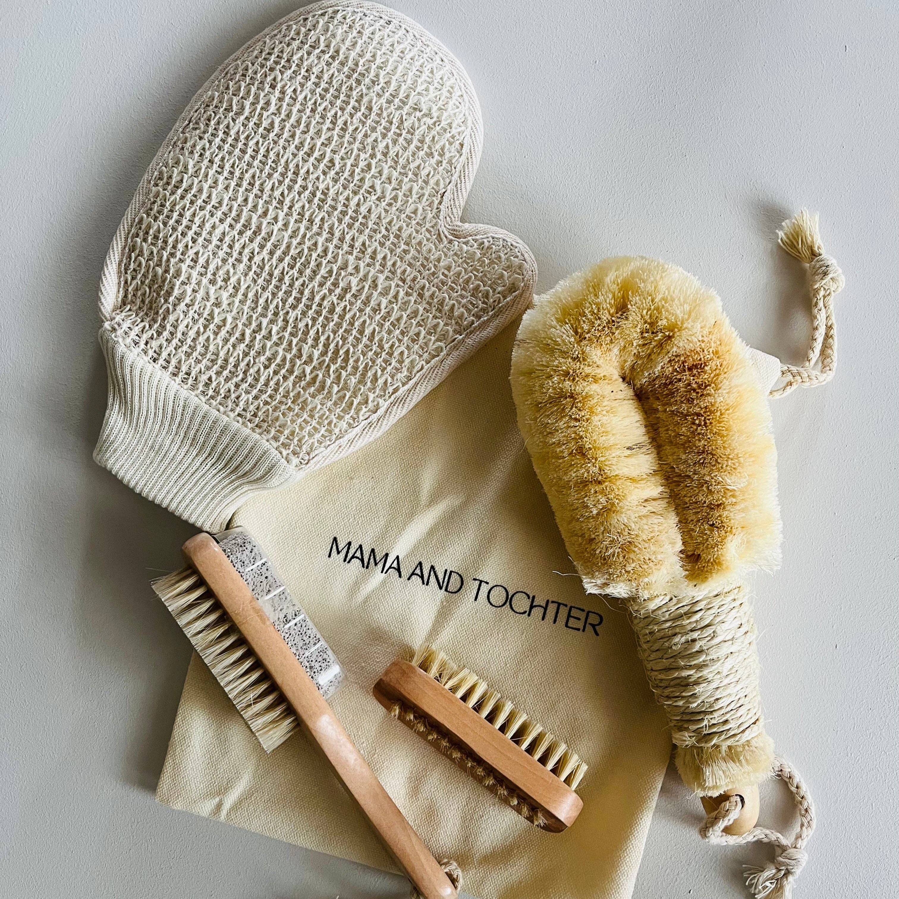 Set of 4 Bamboo Personal Care Brushes - Gift Set Mama and Tochter