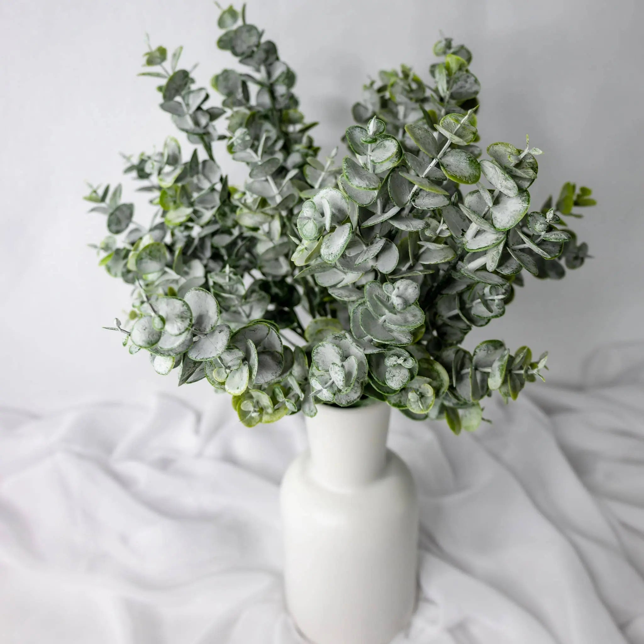 Short Spinning Gum Bunch - Realistic Artificial Flowers and Greenery: Single Stem Realistic Artificial Flowers