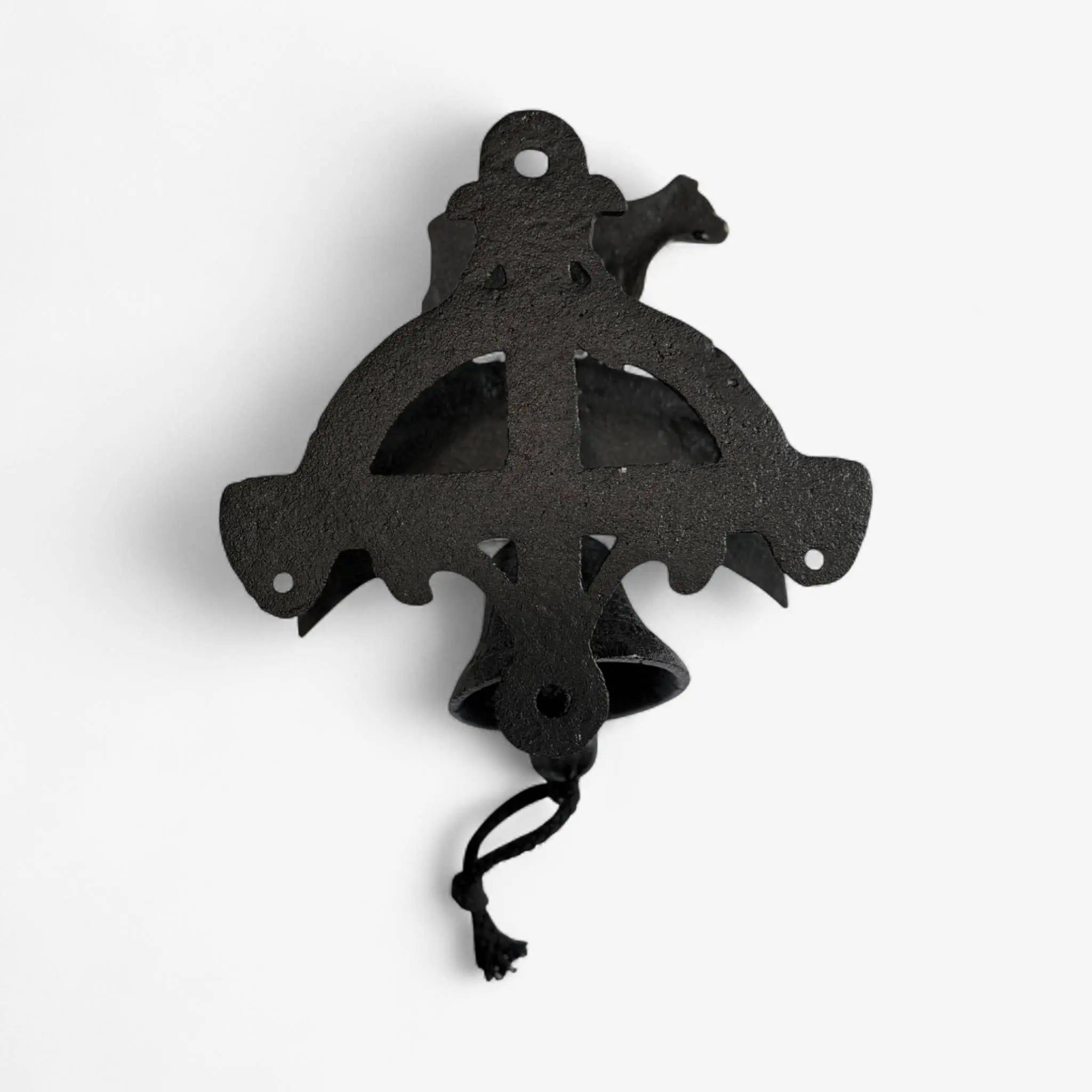 Rustic Cast Iron Cow Welcome Bell Sign – Farmhouse Door Decor Iron & Blossom