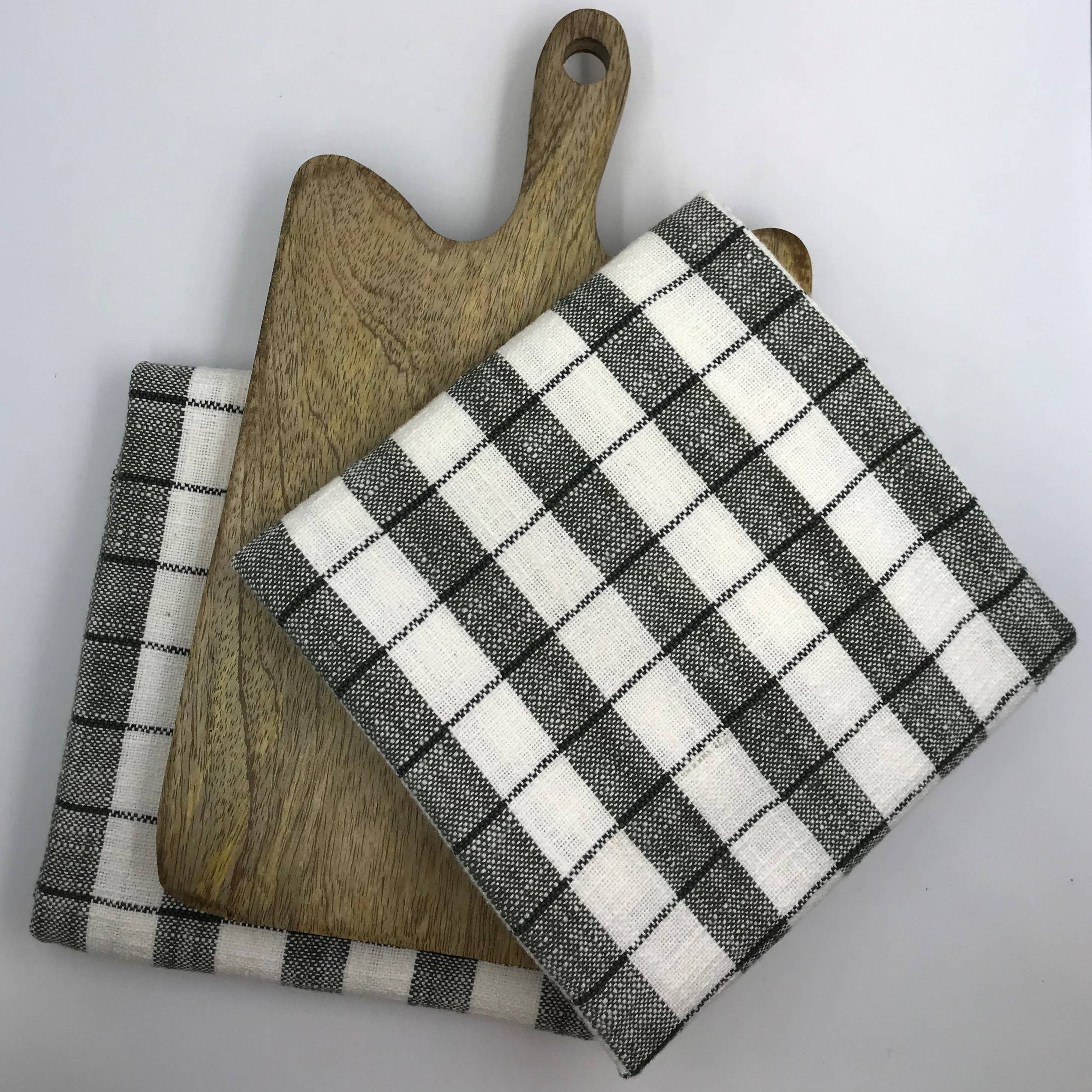 Gift pack - Set of 2 Kitchen Towels & Wooden Chopping Board: Olive Rich Home Linens