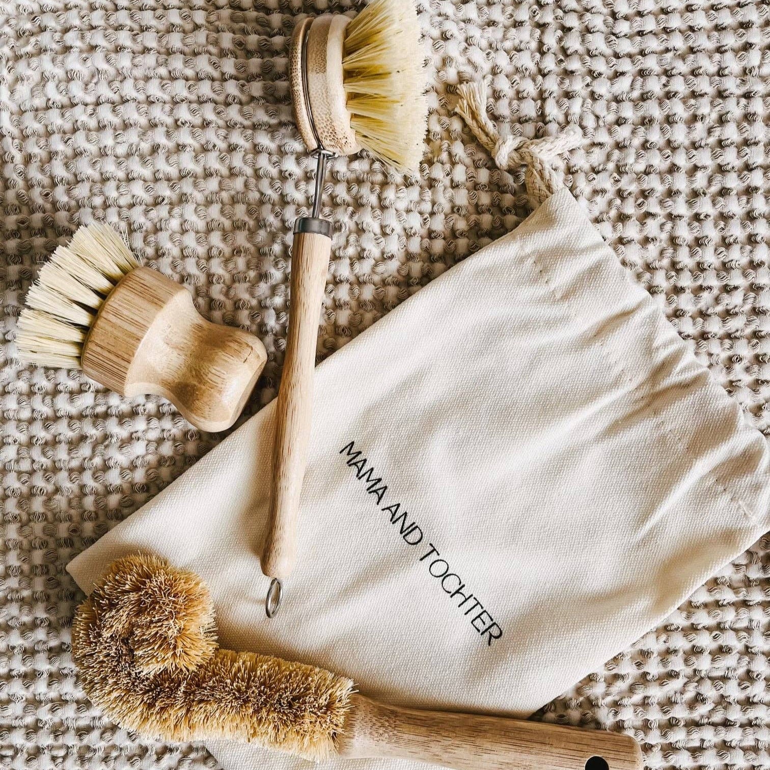 Set of 3 Wooden Kitchen Brushes Mama and Tochter