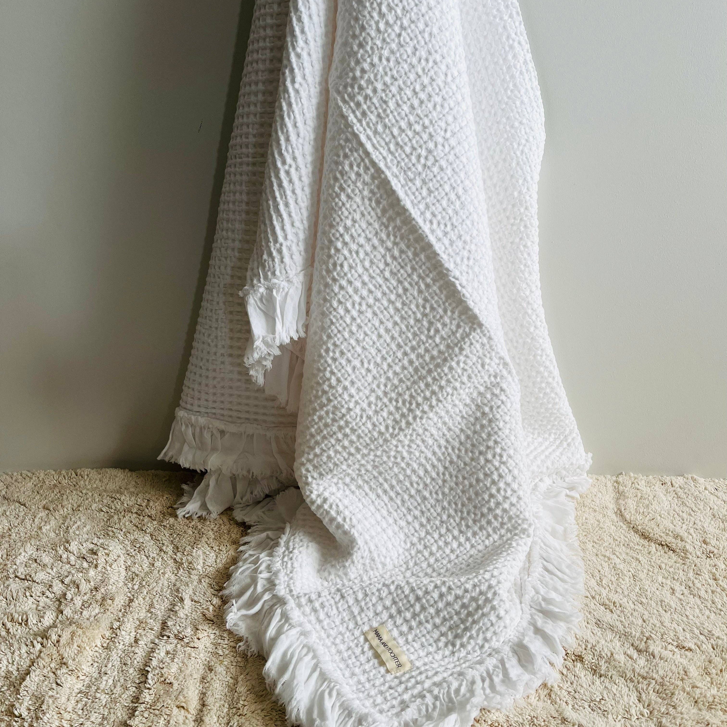 Organic Cotton Rustic Waffle Throw Blanket - White Mama and Tochter