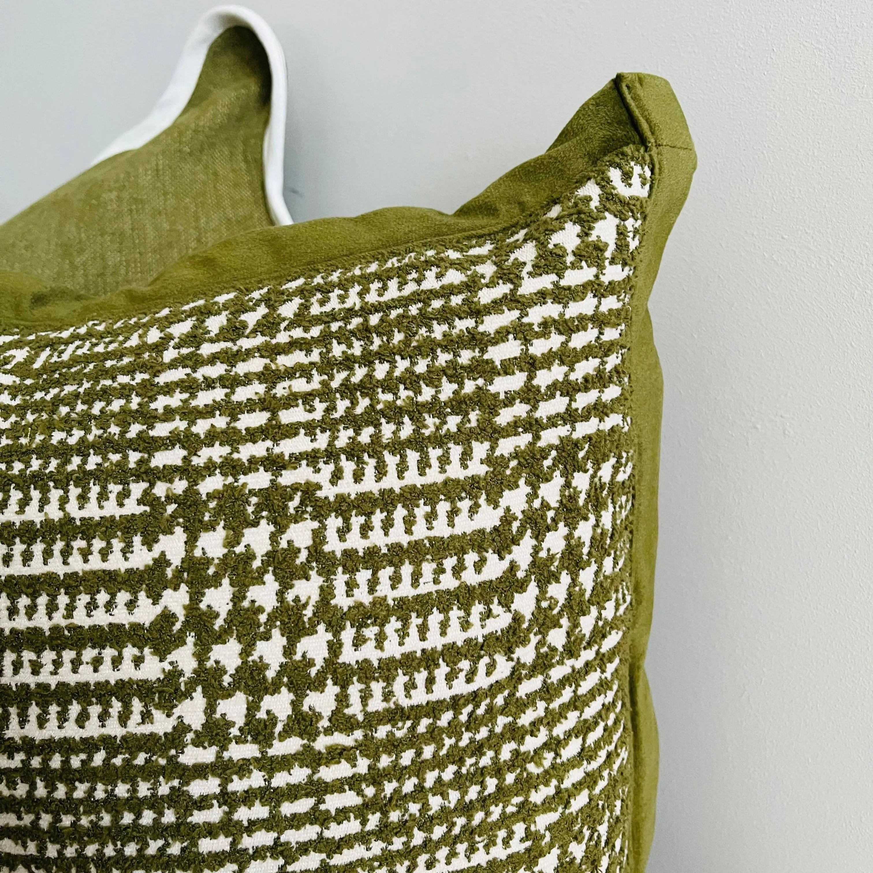 Velvet Houndstooth Cushion Cover - Green Mama and Tochter