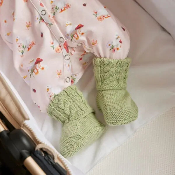 Baby Cable Knit Booties - Green Jiggle & Giggle