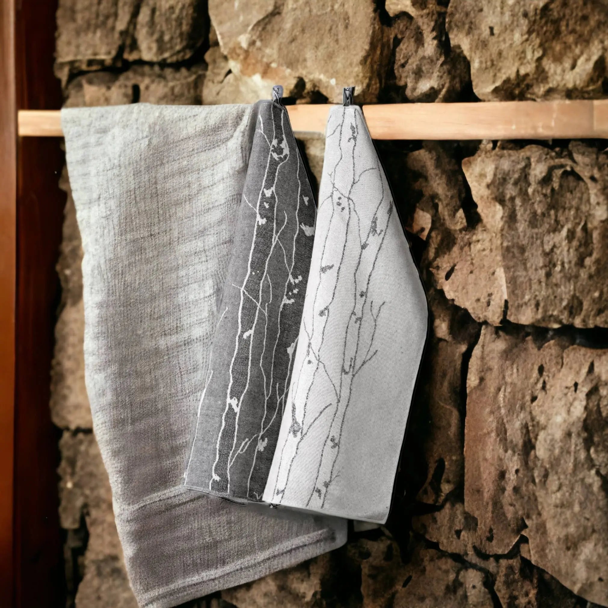 ‘Birch’ Linen Kitchen Towel – 50 × 70 cm - High Quality Designer Rune-Jakobsen Design