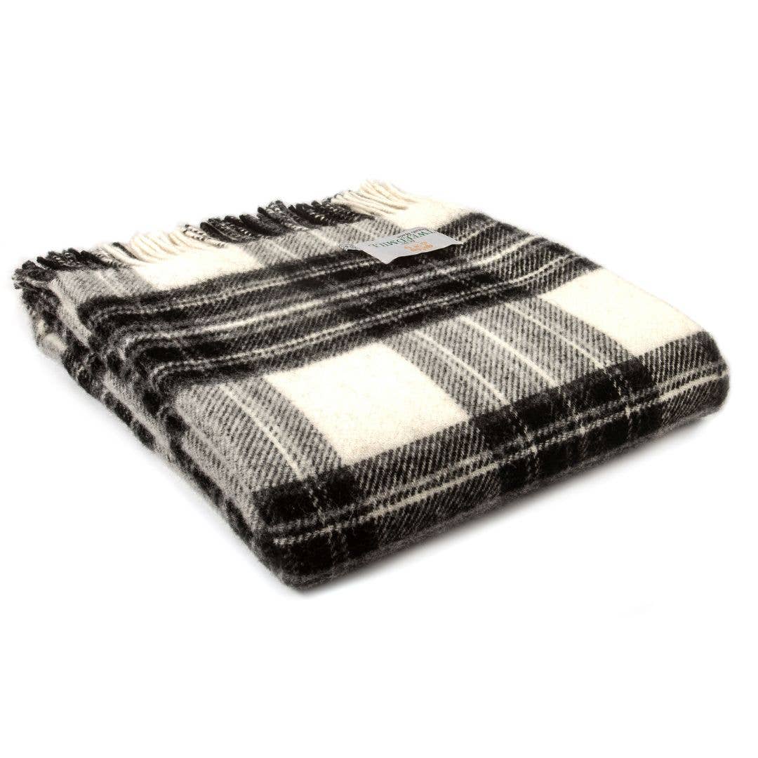 Grey Dress Stewart Tartan Pure New Wool Throw – 150 × 183 cm
